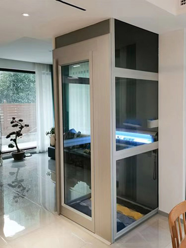 家用電梯