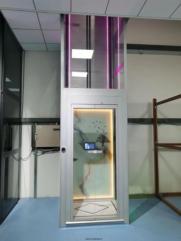 家用電梯